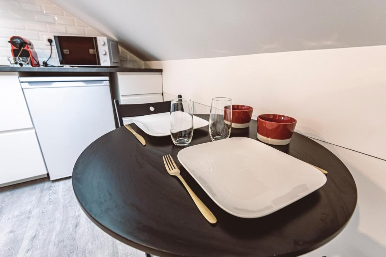 Le Coquet Logement Climatise Face A La Cathedrale - 3G Reims Buitenkant foto